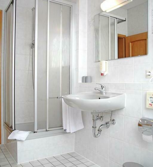 Quarto Estandar, Gasthaus Blume