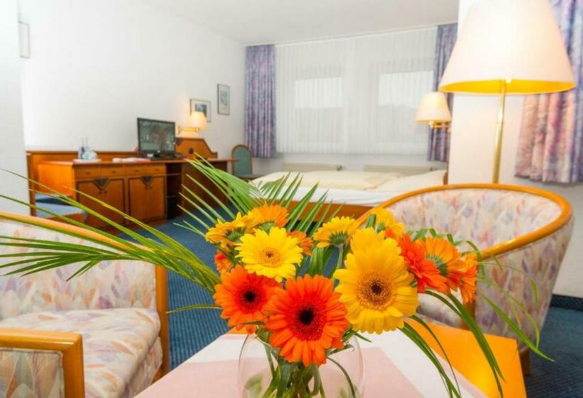 スタンダードルーム, Greive