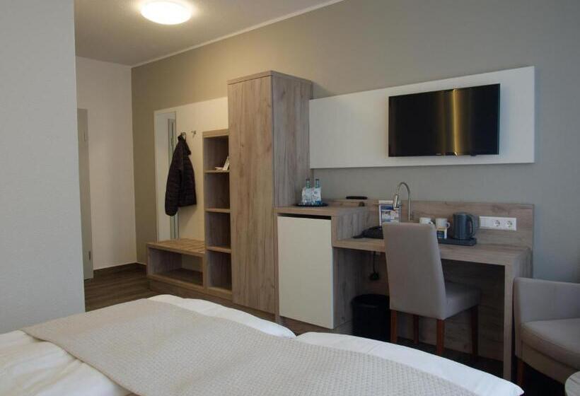 スタンダードシングルルーム, Greive