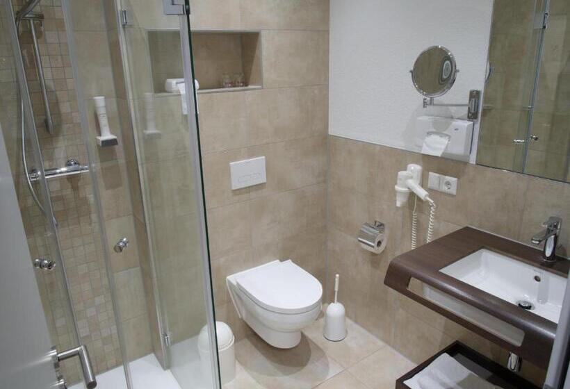 スタンダードルーム, Greive