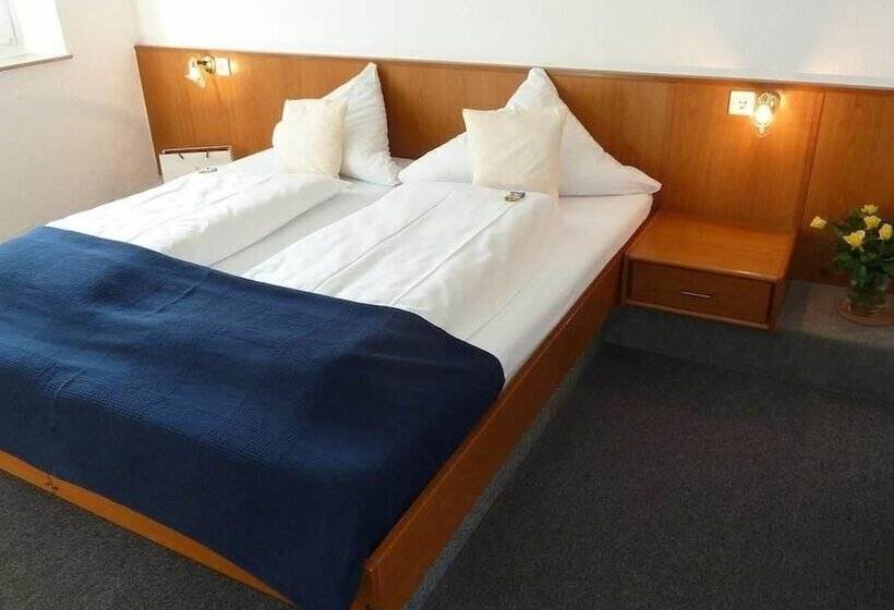 스탠다드 룸, Im Winkel