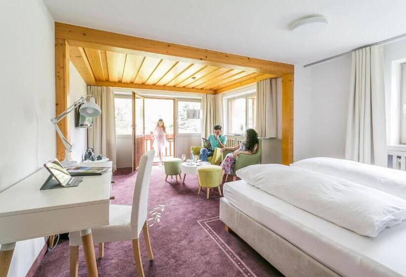 Номер Премиум Вид на Сад, Imbery Hotel & Restaurant Hinterzarten