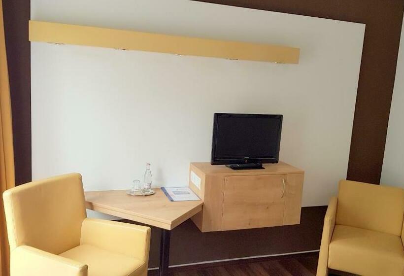 スタンダードシングルルーム, Landhotel & Gasthaus Altenburg