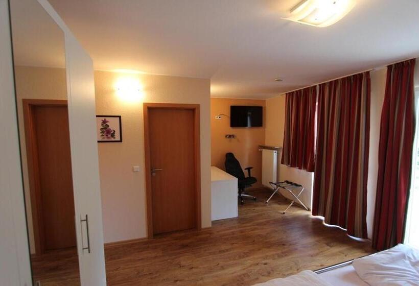 חדר סטנדרט עם מרפסת, Landgasthof Zur Alten Scheune