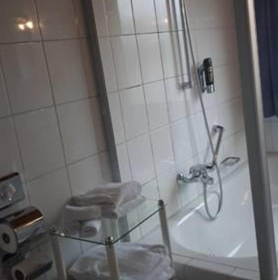 غرفة قياسية فردية, Restaurant Anna