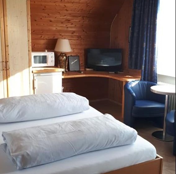 标准间, Restaurant Anna