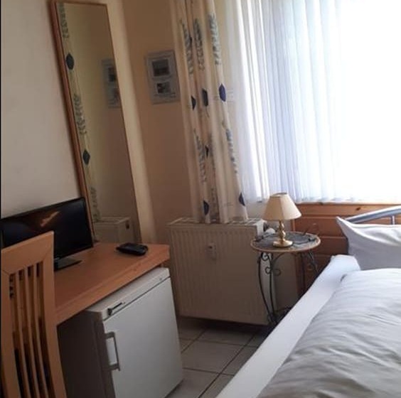 Семейный Номер, Restaurant Anna