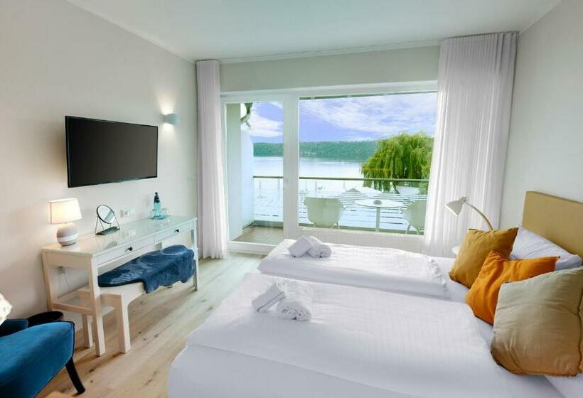 غرفة قياسية مطلّة علي البحيرة, Seeliebe