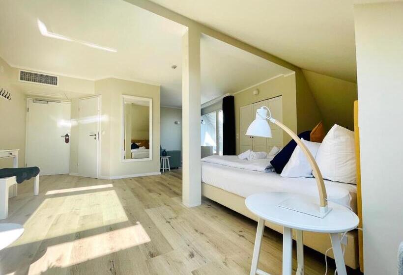 غرفة عائلية, Seeliebe