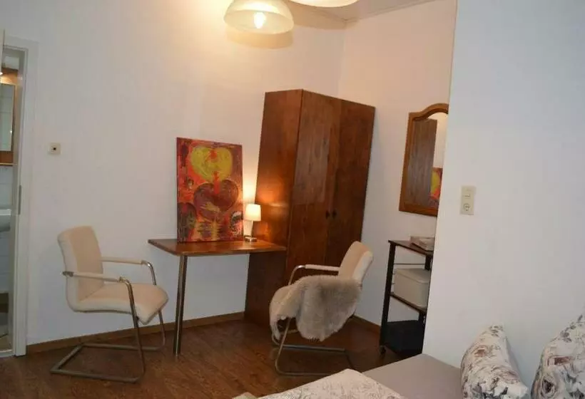 Standard Yhden Hengen Huone, Ulrike S Pension Am Kurpark