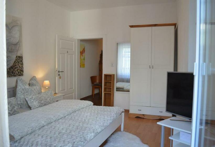 스탠다드 발코니 룸, Ulrike S Pension Am Kurpark