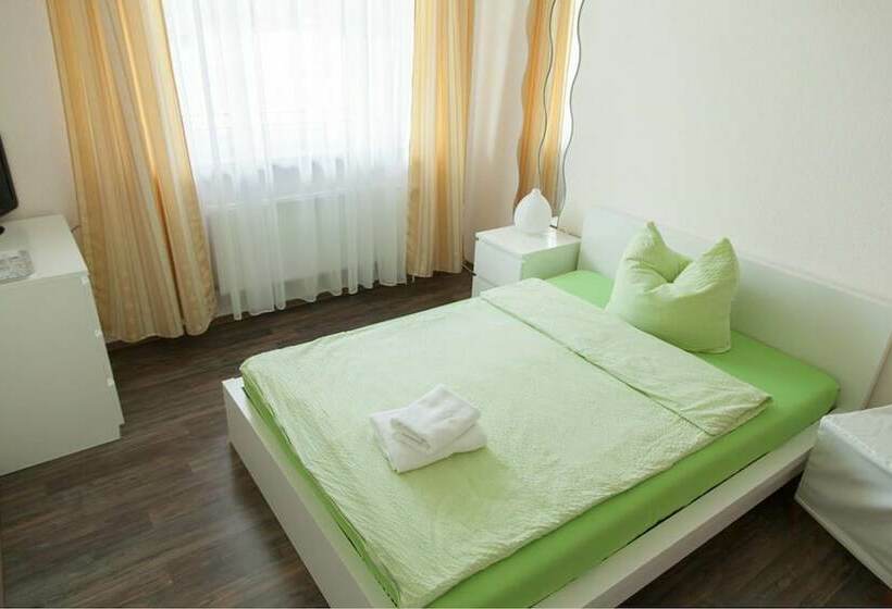 חדר סטנדרט חדר אמבטיה משותף, Vital Hotel Adendorf