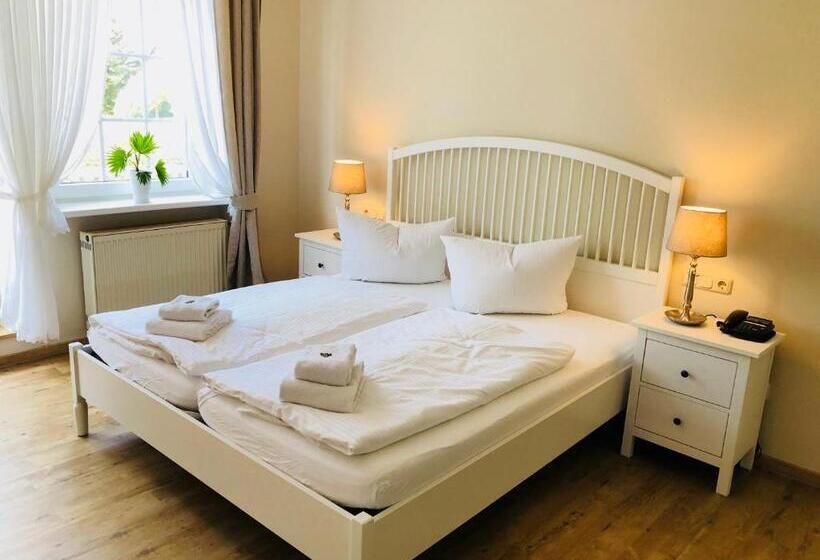 غرفة قياسية مزوَّدة بتراس, Landhotel Gutshof Im Oertzetal In Oldendorf, Südheide