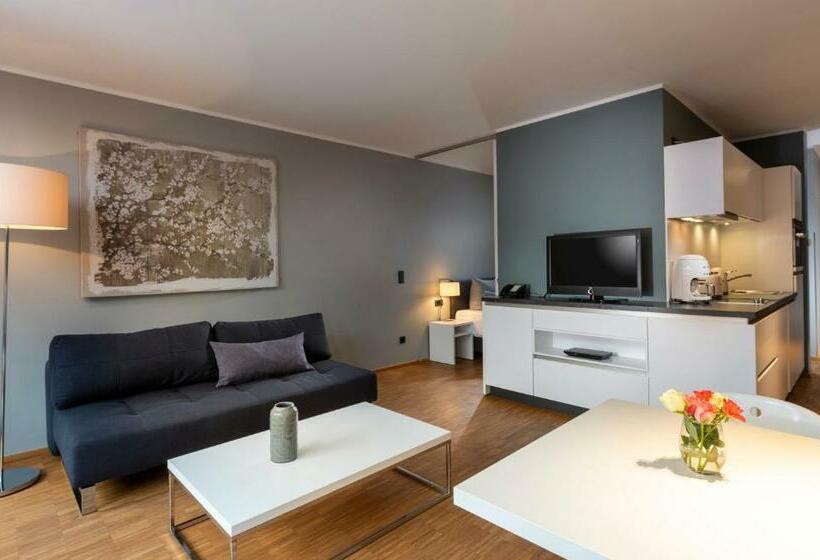 1 Bedroom Apartment Lake View, Waveboard Hotel & Boardinghouse