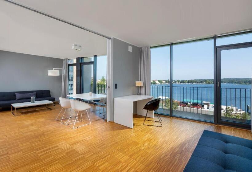 1 Bedroom Apartment Lake View, Waveboard Hotel & Boardinghouse