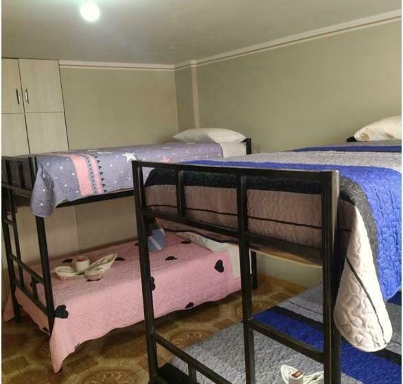 اتاق خانوادگی, San Francisco