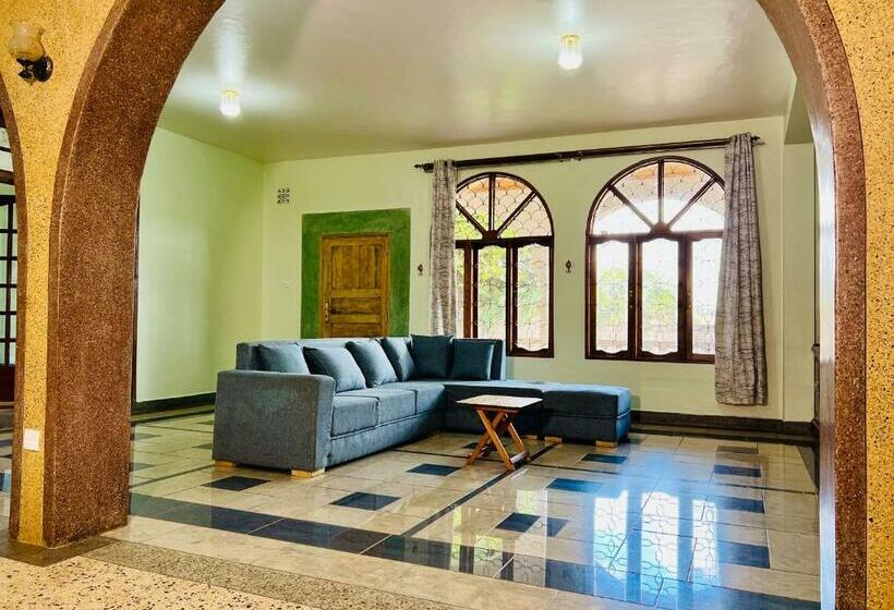 Номер Deluxe, Mahali Muzuri, Arusha