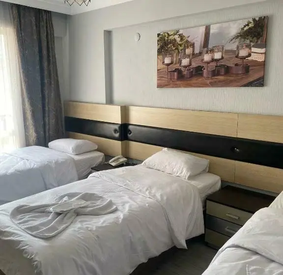 اتاق استاندارد سه نفره, Ece Han Butik Otel