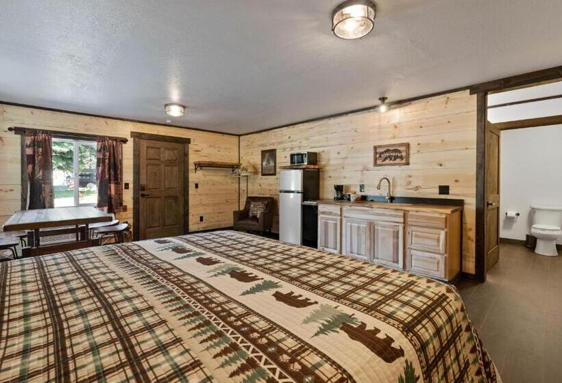 إستوديو ديلوكس, Lake Village Lodge