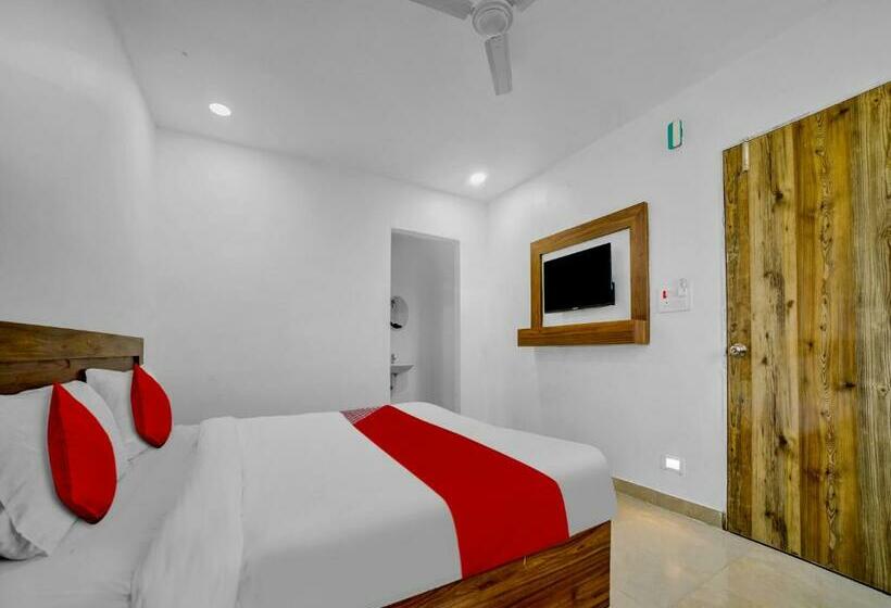 トリプルクラシックルーム, Oyo Flagship 81293  As Residency