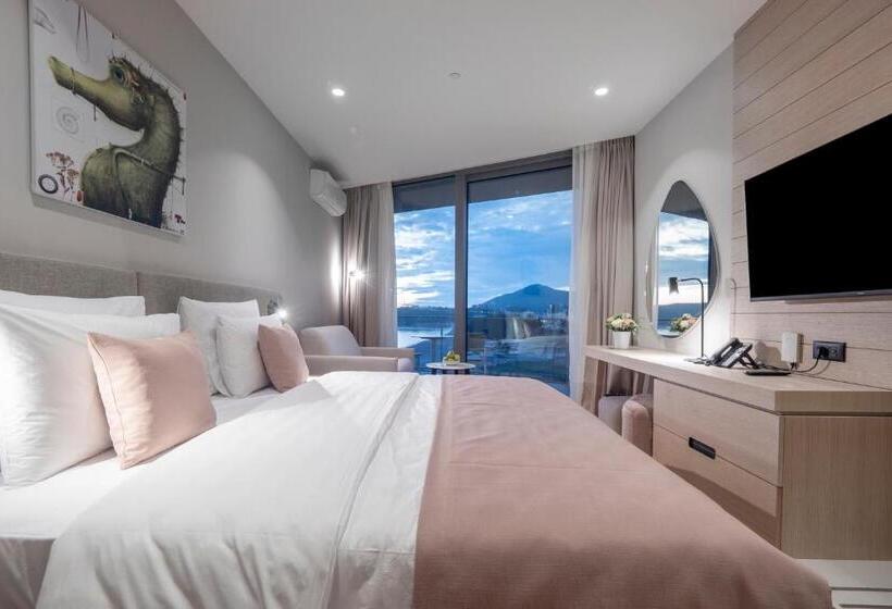 اتاق سوپریور, Sea Star Budva