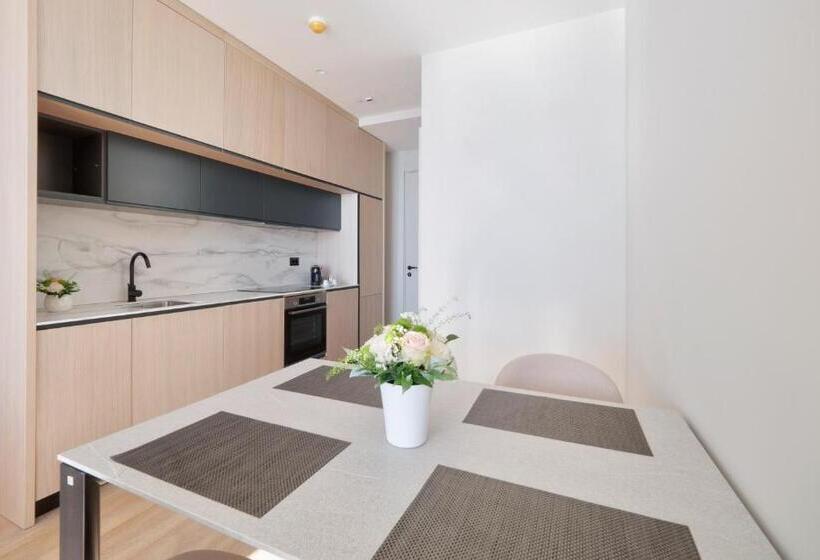 آپارتمان سوپریور 1 خوابه, Sea Star Budva