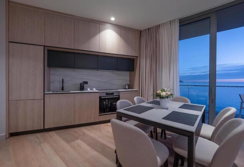 آپارتمان 2 خوابه, Sea Star Budva