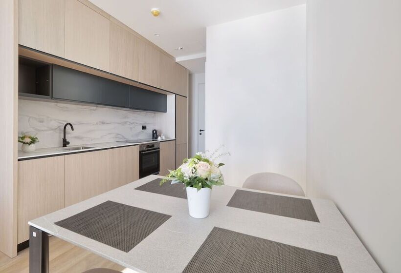 آپارتمان لوکس 1 خوابه, Sea Star Budva