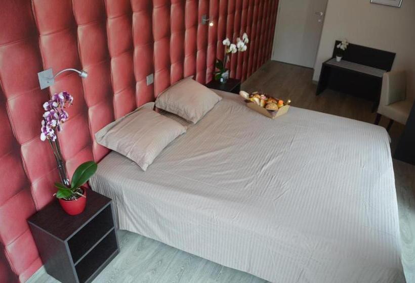 اتاق خانوادگی, Logies Bocadillo