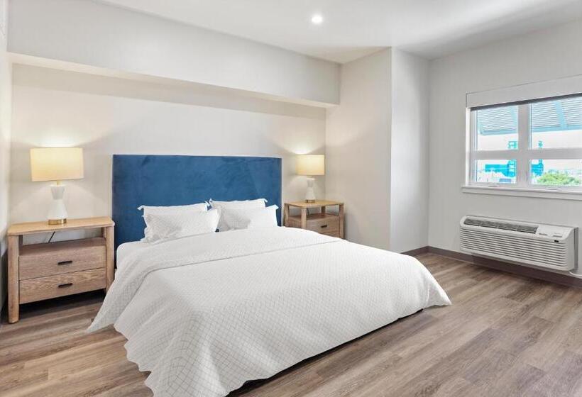 침실 2개 아파트, Seaport Suites