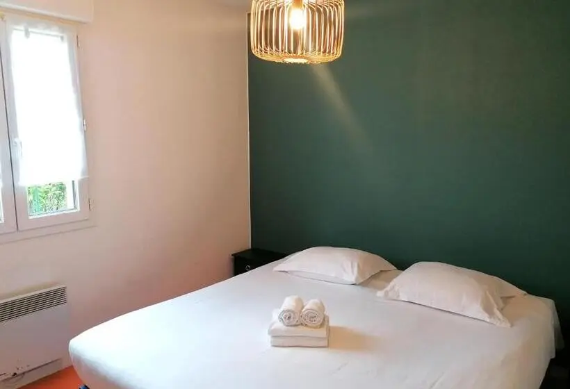 ツーベッドルーム　ヴィラ, Hôtel Restaurant Platanes   Kb Hotel Group