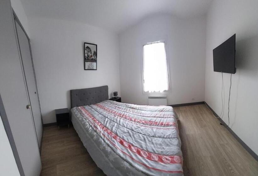 וילה בת 3 חדרי שינה, Hôtel Restaurant Platanes   Kb Hotel Group