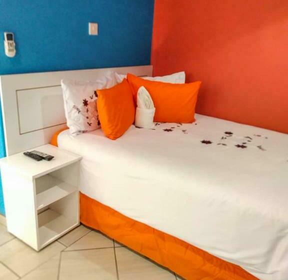 اتاق استاندارد اینتریور, Kadavu Accommodations