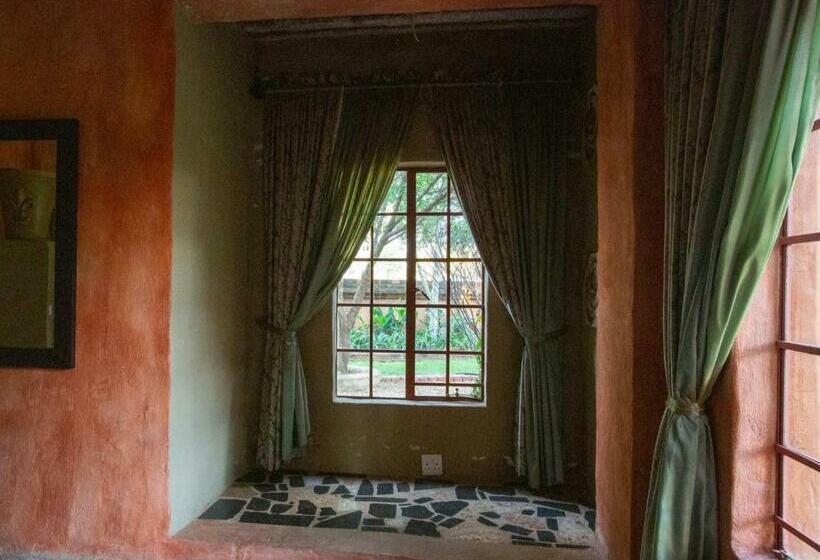 디럭스 스위트, Equeen Inn At Castle Da Angelo
