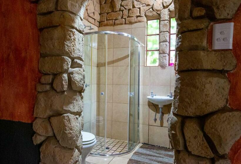 סוויטה דלוקס, Equeen Inn At Castle Da Angelo