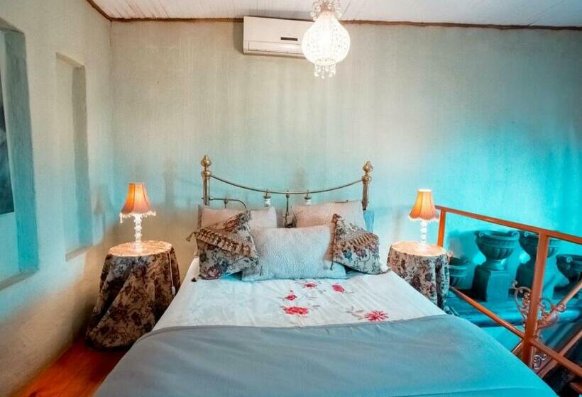 디럭스 스위트, Equeen Inn At Castle Da Angelo