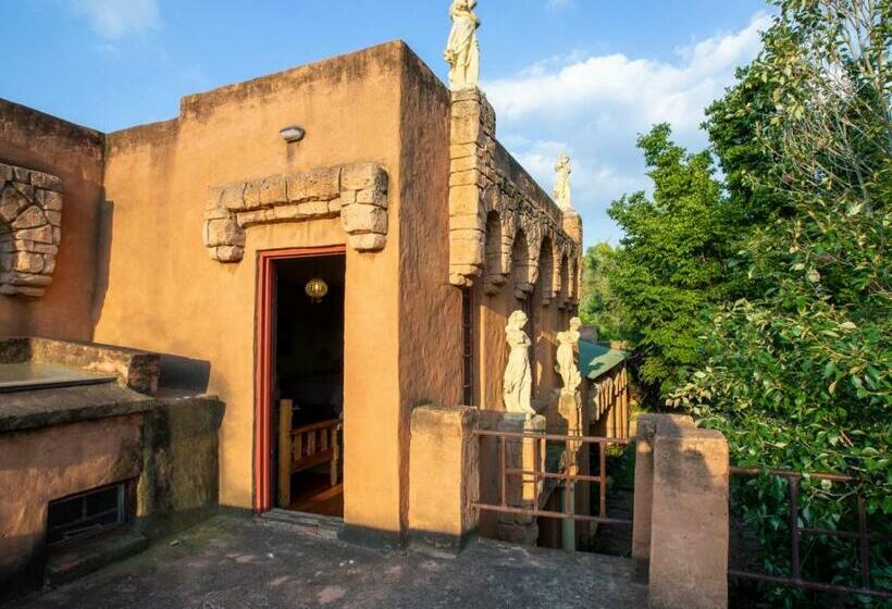 סוויטה דלוקס, Equeen Inn At Castle Da Angelo