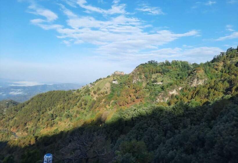 스탠다드 테라스 룸, Om Niwas Homestay