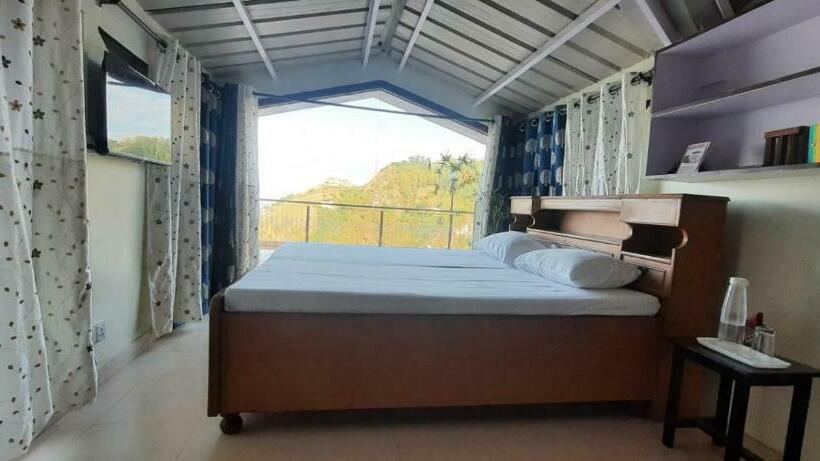 스탠다드 테라스 룸, Om Niwas Homestay