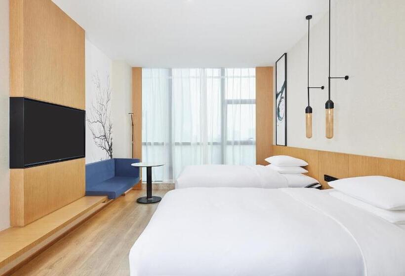Номер Премиум Вид на Город, Fairfield By Marriott Zibo