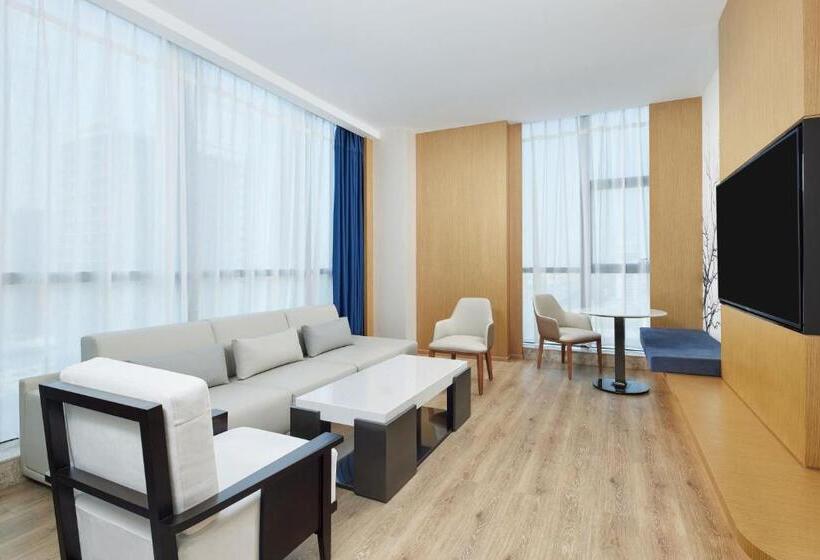 סוויטה עם נוף לעיר, Fairfield By Marriott Zibo