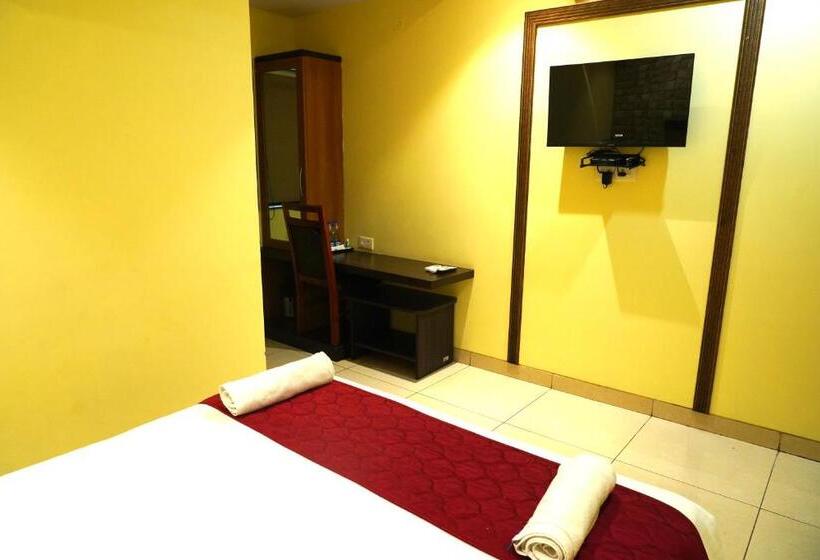 스탠다드 룸, Sri Brundavan Grand Inn