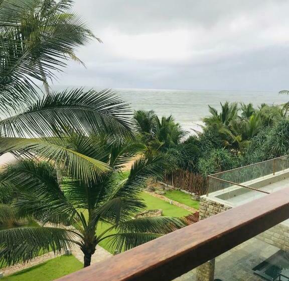 수피리어 트리플 룸, The Rockwall Boutique