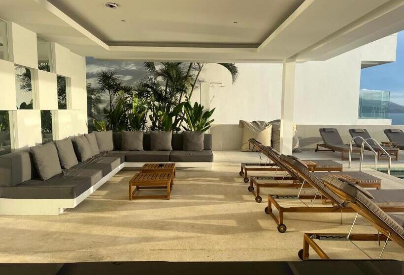 شقة غرفة واحدة مطلة على البحر, The Beach Residence