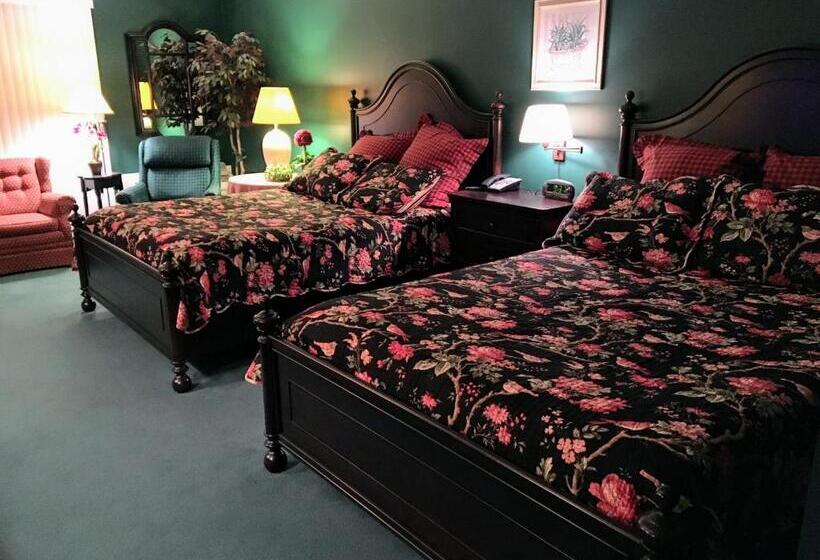 جناح مطلّ علي الحديقة, Victorian Inn Elkhart Lake