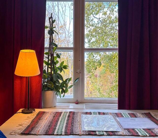 غرفة قياسية, Fridhem