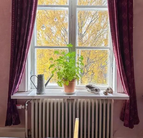Standard-huone, Fridhem