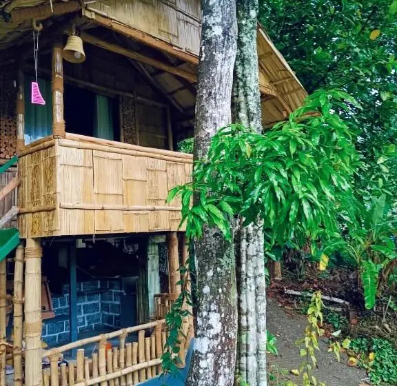 Perhehuone, Fab   Bamboo Hut With Open Shower