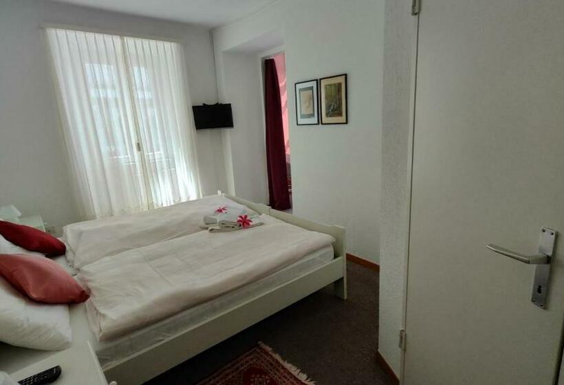 スタンダードインサイドビュールーム, Scaletta