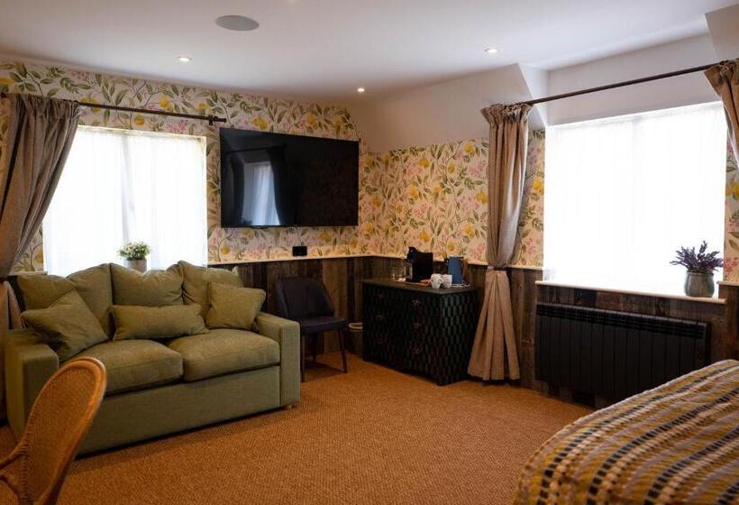 Familjerum, The Wishful Thinker